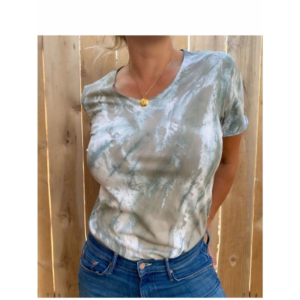 Women's Sage Tie-Dye Short Sleeve cotton Tee size medium